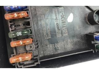 Блок предохранителей 1K0937125A Volkswagen Caddy