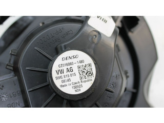 Вентилятор печки 5WC819015 Skoda Kodiaq