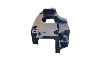 Ручка стеклоочистителей 30658614   Volvo V70