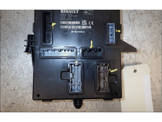 Блок предохранителей 284B04064R   Dacia Sandero III    