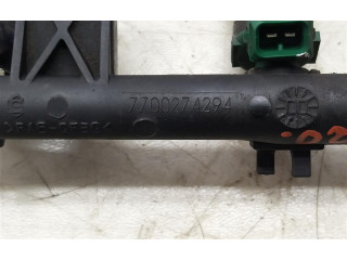 Топливная рампа 7700274294   Renault Clio II  