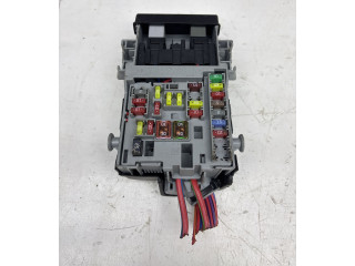 Pojistková skříňka 13222786 Opel Zafira C 2014