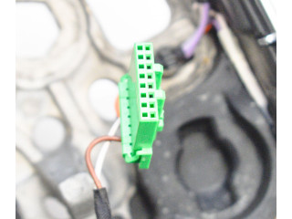 Блок предохранителей  34152636B   Volvo V40    