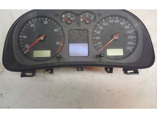 Панель приборов 1J0920822C, 110008958025   Volkswagen Bora       