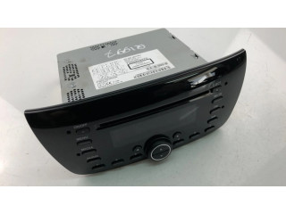 Радио/ проигрыватель CD/DVD / навигация