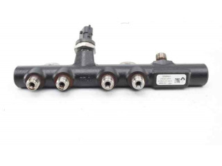 Vstřikovací lišta 175215346R   Renault Clio IV     