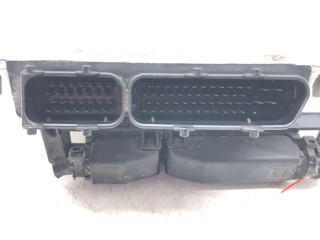 Блок управления двигателем Блок управления Skoda Octavia Mk1 (1U)