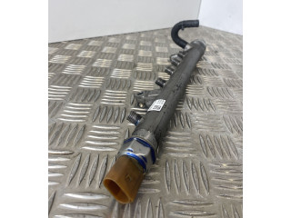 Топливная рампа 03L089H, 03L906051 Audi A1