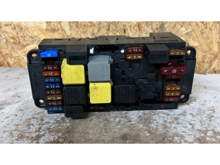 Pojistková skříňka 2035452801, 5DK00848551 Mercedes-Benz C W203 2004