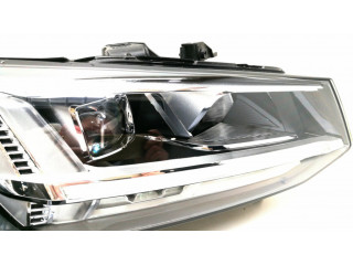 Передняя фара  