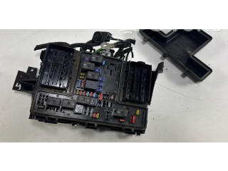 Блок предохранителей  HG9T-14D68-BC   Lincoln MKZ II    