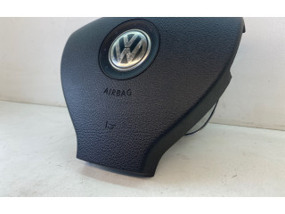 Подушка безопасности водителя 1K0880201P Volkswagen Golf Plus