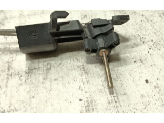 Зеркало электрическое        Skoda Fabia Mk1 (6Y)  1999 - 2007 года   