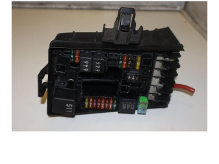 Блок предохранителей 5Q0937125B Skoda Octavia Mk3 (5E)