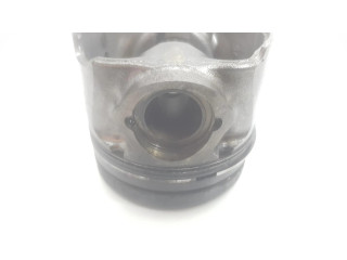 Píst E6B, 234102A967 Hyundai i30 pro naftový motor 1.6