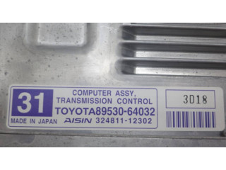 Блок управления коробкой передач 89530-64010, 32481112302   Toyota Verso