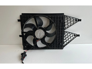 Вентилятор радиатора 6R0121207Q, PA66GF30 Skoda Rapid (NH)