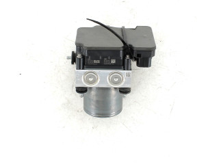 Блок АБС 476600364R, Q0-6795A   Renault  Clio V  2019 -  года