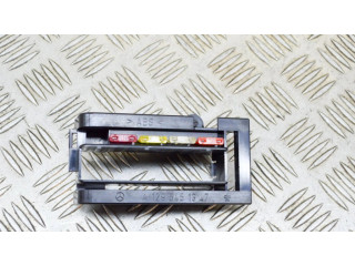 Другая деталь отсека двигателя