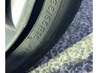 Ручка стеклоочистителей    Dacia Logan I