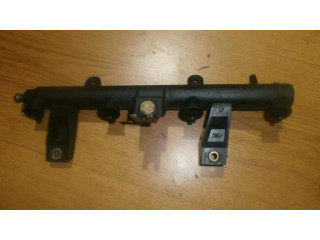 Топливная рампа 9628982980 Citroen Xsara Picasso 1.6