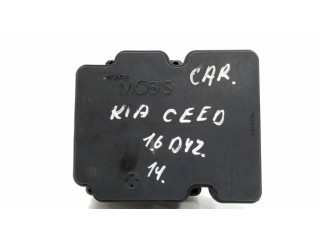 Блок АБС A258920600, 6158945200 KIA Ceed 2012-2018 года