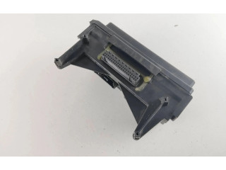 Блок предохранителей 04692114AC   Jeep Commander    