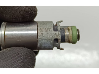 Vstřikovač 04E133036A Volkswagen PASSAT B7 cdg