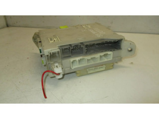   Pojistková skříňka 8273030B61, 82730-30B61   Lexus GS 300 350 430 450H 2007