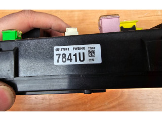 Pojistková skříňka 95137841, 7841U Opel Antara 2011