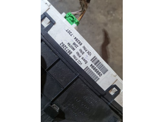 Панель приборов 8673262 Volvo V70