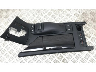 Центральная консоль