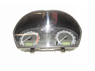 Панель приборов 6Y0920882E   Skoda Fabia Mk1 (6Y)       