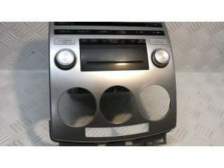 Радио/ проигрыватель CD/DVD / навигация