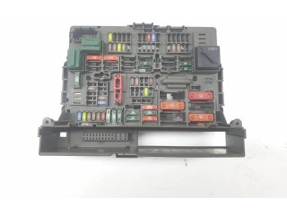 Pojistková skříňka 61149119446, 61149119445 BMW X1 E84 2011