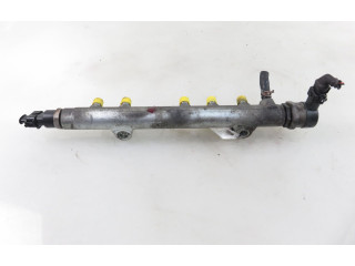 Vstřikovací lišta 0445214132, 2381033021 Toyota Auris 150 1ND-TV