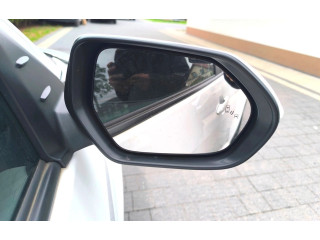 Zpětné zrcátko Toyota Yaris 2019