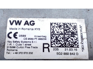 Подушка безопасности для колен 5G2880842D Skoda Octavia Mk3 (5E)