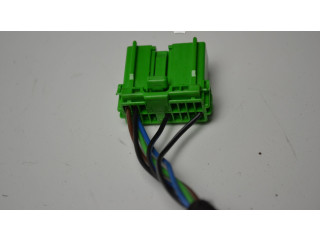 Зеркало электрическое Volvo V60 2013 - 2018 года