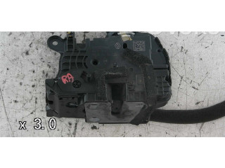 Двигатель центрально замка 8250302104R, 825004167R    Renault Clio IV  H4BT 400 