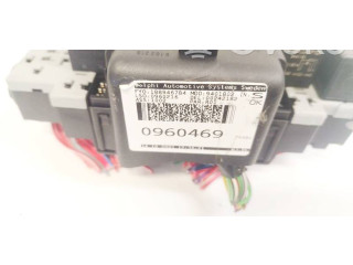 Блок предохранителей 8622520, 8622520 Volvo XC90