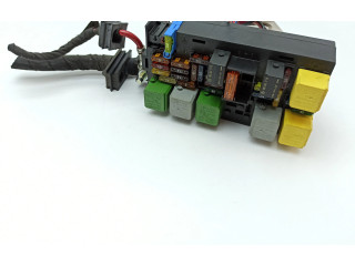 Блок предохранителей A1645403572   Mercedes-Benz R W251    