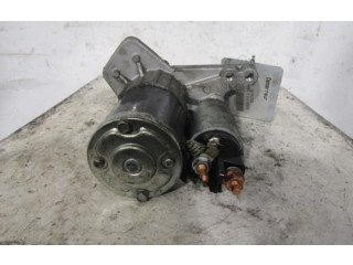 Поршень Стартер HRA2DDT 2330000Q2F Nissan Juke I F15