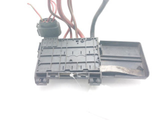 Блок предохранителей 1J0937550 Audi A3 S3 8L