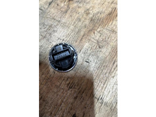 Řídící jednotka 13618512588 BMW 1 E81 E87 2008