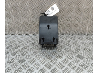 Блок предохранителей 31682732   Volvo S90, V90    