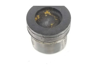 Поршень с шатуном 11257812567 Mini Cooper Countryman R60 для дизельного двигателя 1.6