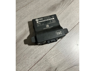 Модуль управления gateway Skoda Octavia Mk2 (1Z) 2004 - 2013 года 1K0907530F, 1K0907931