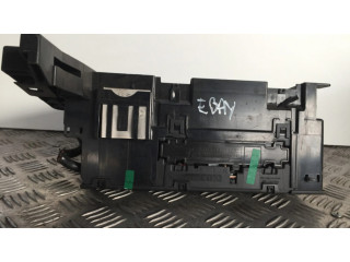 Блок предохранителей 1695451640, A1695451640   Mercedes-Benz A W169    