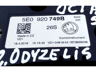 Панель приборов 5E0920749B Skoda Octavia Mk3 (5E)